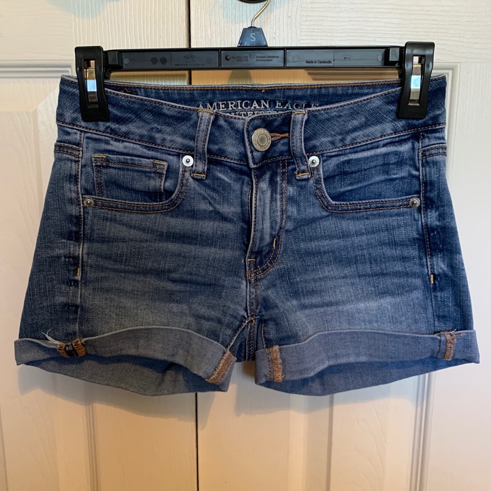 American eagle midi shorts